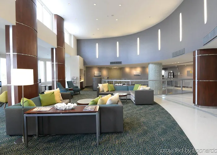Courtyard By Marriott Ocean Oceanfront