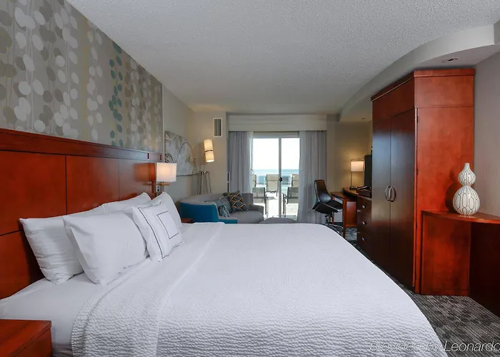 Courtyard By Marriott Ocean Oceanfront
