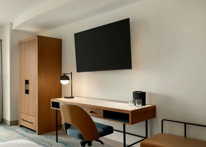 Courtyard By Marriott Ocean Oceanfront Hotel