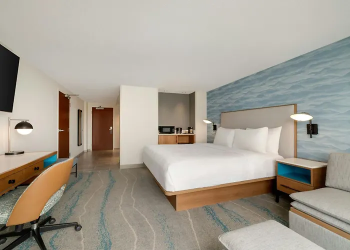 Courtyard By Marriott Ocean Oceanfront Hotel 4*