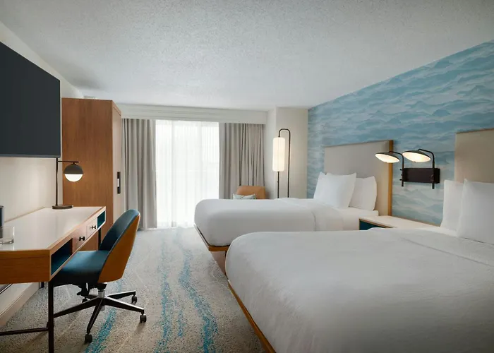 Courtyard By Marriott Ocean Oceanfront 4*