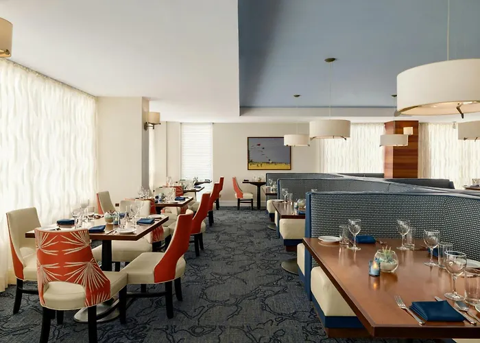 Courtyard By Marriott Ocean Oceanfront Hotel 4*